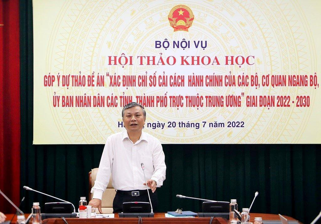 Thứ trưởng Bộ Nội vụ Nguyễn Trọng Thừa, Trưởng Ban soạn thảo Đề án phát biểu tại hội thảo