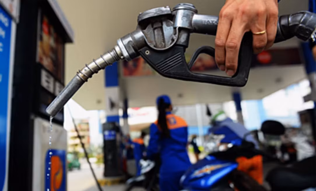 Dự kiến đề xuất phương án trình Quốc hội giảm thuế tiêu thụ đặc biệt và thuế giá trị gia tăng tại kỳ họp tháng 10/2022, hoặc kỳ họp bất thường