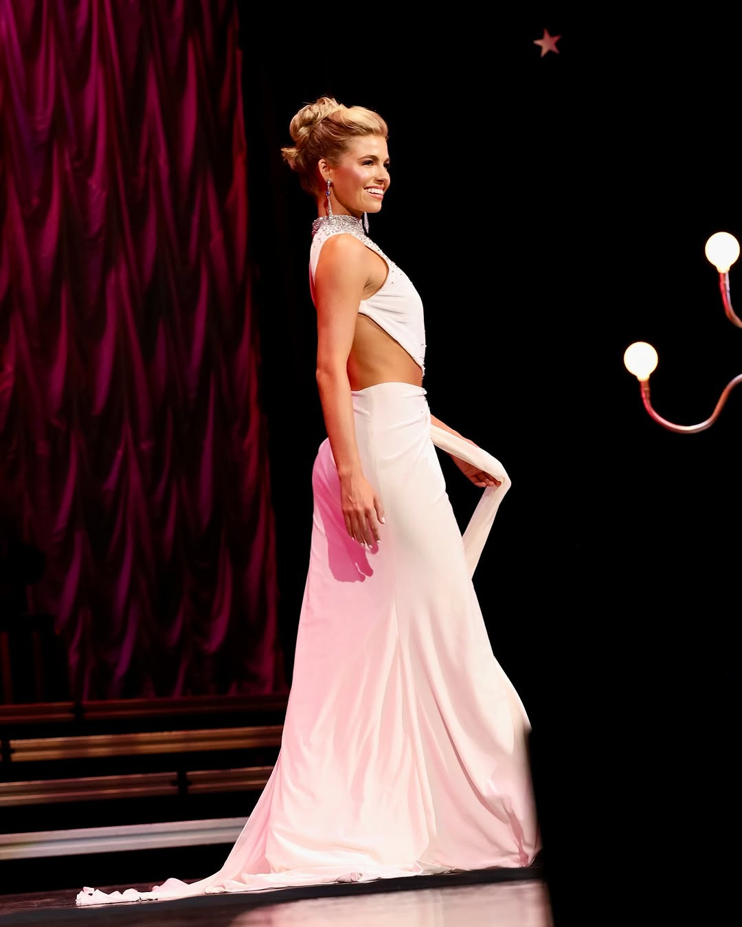 Những năm gần đây, danh tiếng của cả hai cuộc thi Miss America và Miss USA đều sa sút và gặp nhiều bê bối. Các người đẹp đăng quang tại Miss America cũng không nhận được sự quan tâm từ công chúng và không có nhiều hoạt động nổi bật.