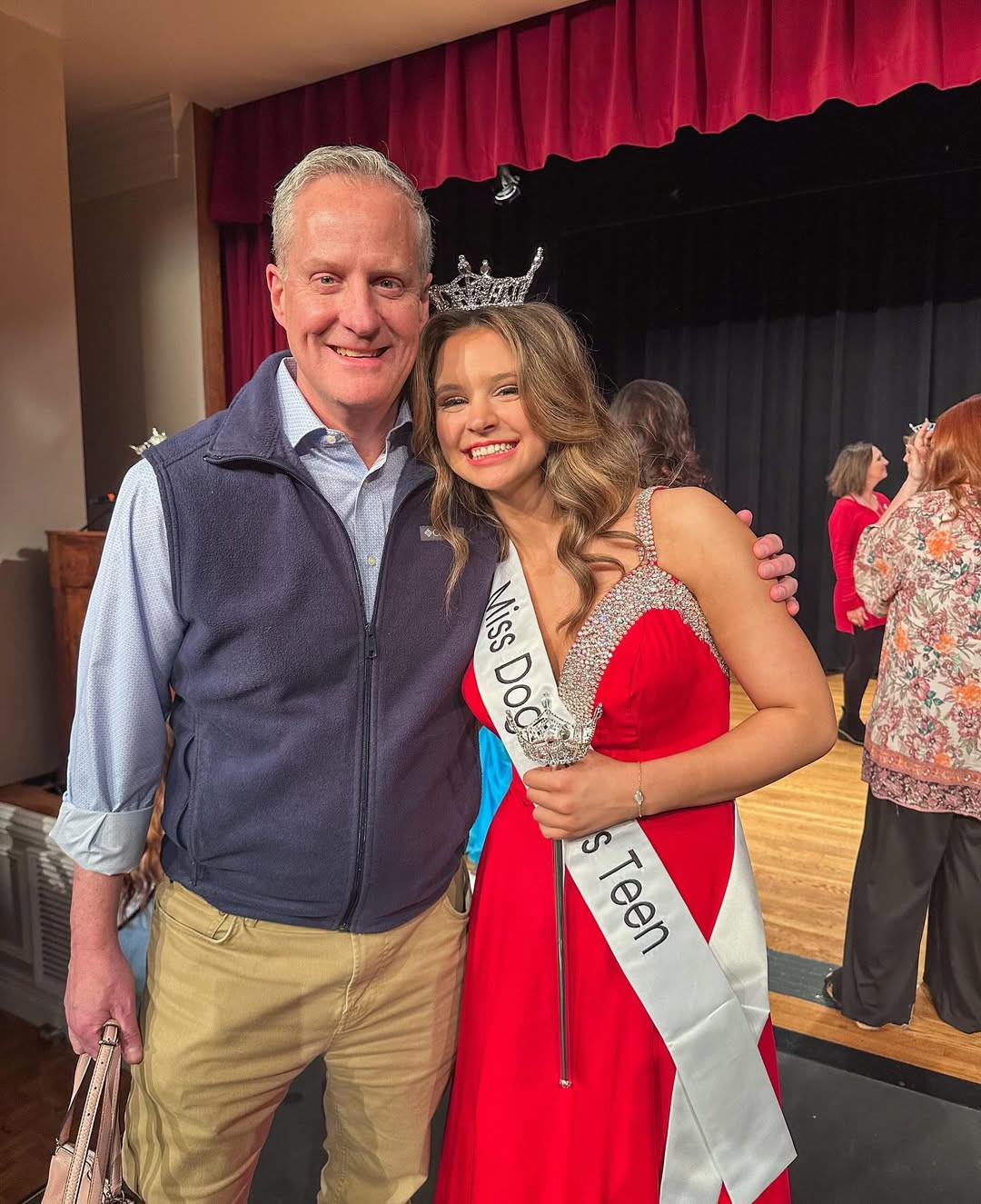 Miss America’s Teen là cuộc thi cùng hệ thống với Miss America, dành cho các cô gái trẻ từ 13 đến 18 tuổi. Các thí sinh tham gia cuộc thi được tiếp cận với các cơ hội phát triển chuyên môn, giao lưu, học bổng, dịch vụ cộng đồng và có thể đăng ký tham gia các cuộc thi khác. Miss America's Teen được nhận xét kém tiếng hơn so với cuộc thi Miss Teen USA.