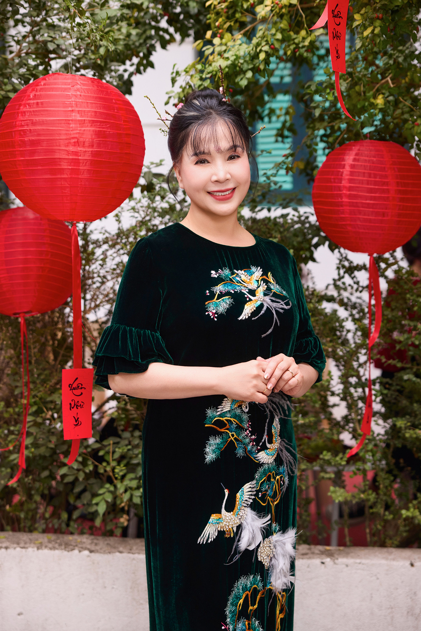 NSND Minh Hòa, NSND Lan Hương khoe nhan sắc trẻ trung.