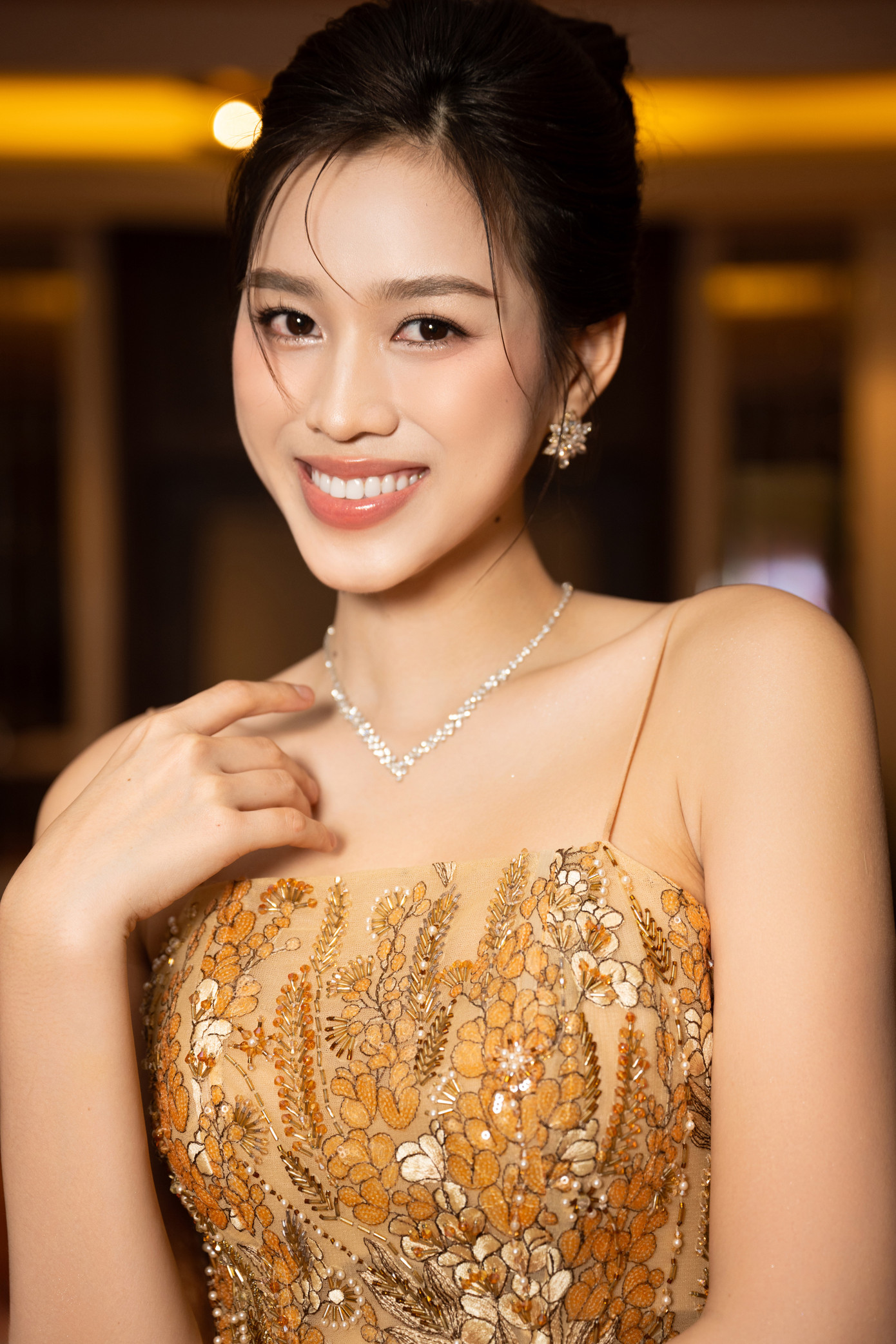 Người đẹp Thanh Hóa đã hoàn thành chương trình đại học, đang có kế hoạch học thạc sĩ. Cô hiện hoạt động trong lĩnh vực thẩm mỹ.