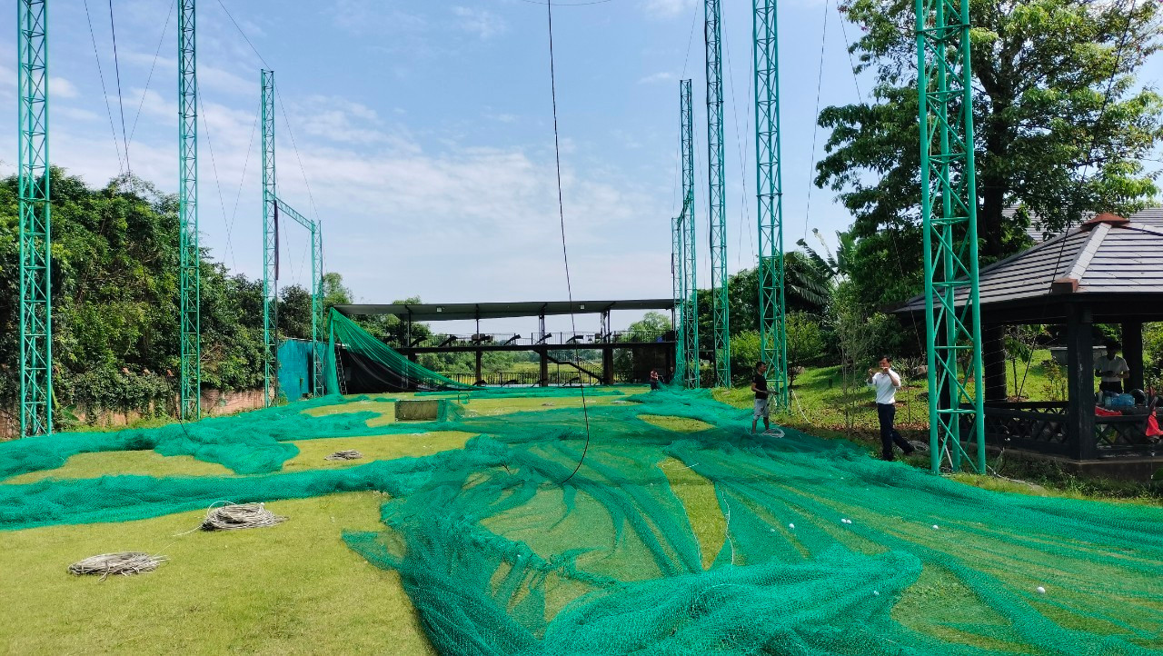 Chủ đầu tư tháo dỡ sân tập gofl trên đất nông nghiệp