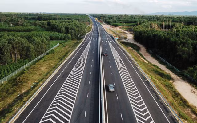 Cao tốc Bắc - Nam phía Đông giai đoạn 2021- 2025 Cao tốc Bắc - Nam phía Đông giai đoạn 2021- 2025