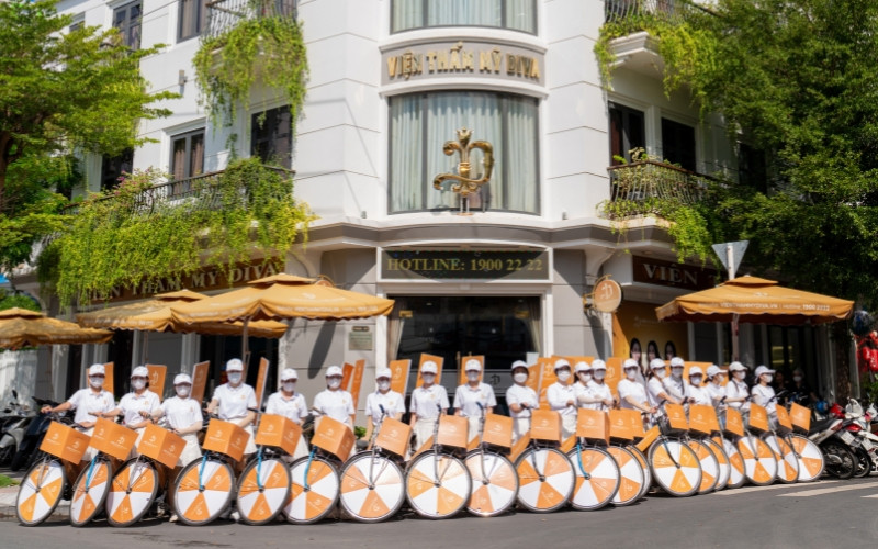 Đoàn xe Roadshow “Đến là Đẹp” của Viện Thẩm Mỹ DIVA tự tin khoe sắc trẻ tại các tỉnh, thành