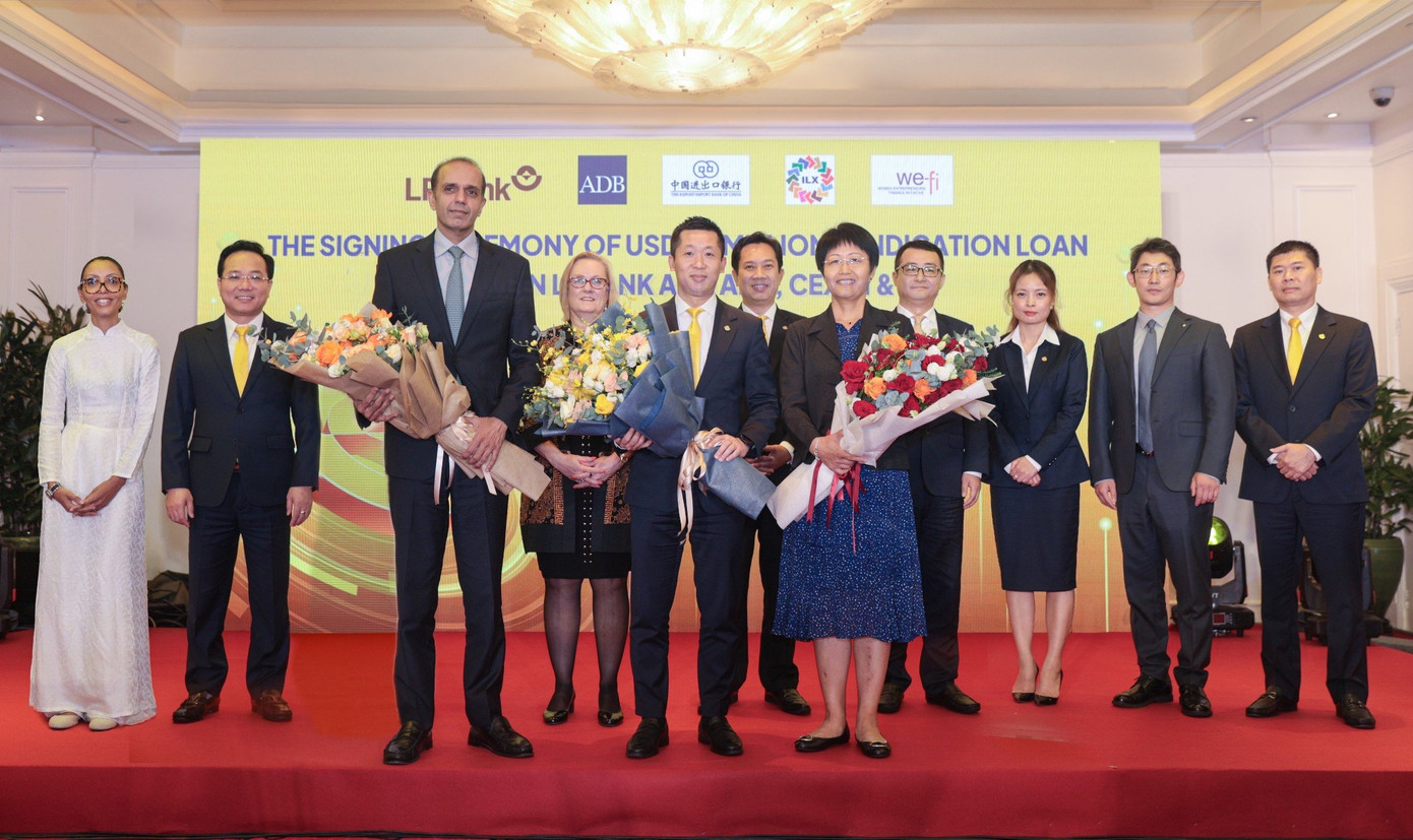 Việc ký kết thành công khoản vay hợp vốn trị giá 80 triệu USD từ ADB khẳng định sự tin tưởng và đánh giá cao từ các tổ chức tài chính quốc tế dành cho LPBank. Việc ký kết thành công khoản vay hợp vốn trị giá 80 triệu USD từ ADB khẳng định sự tin tưởng và đánh giá cao từ các tổ chức tài chính quốc tế dành cho LPBank.