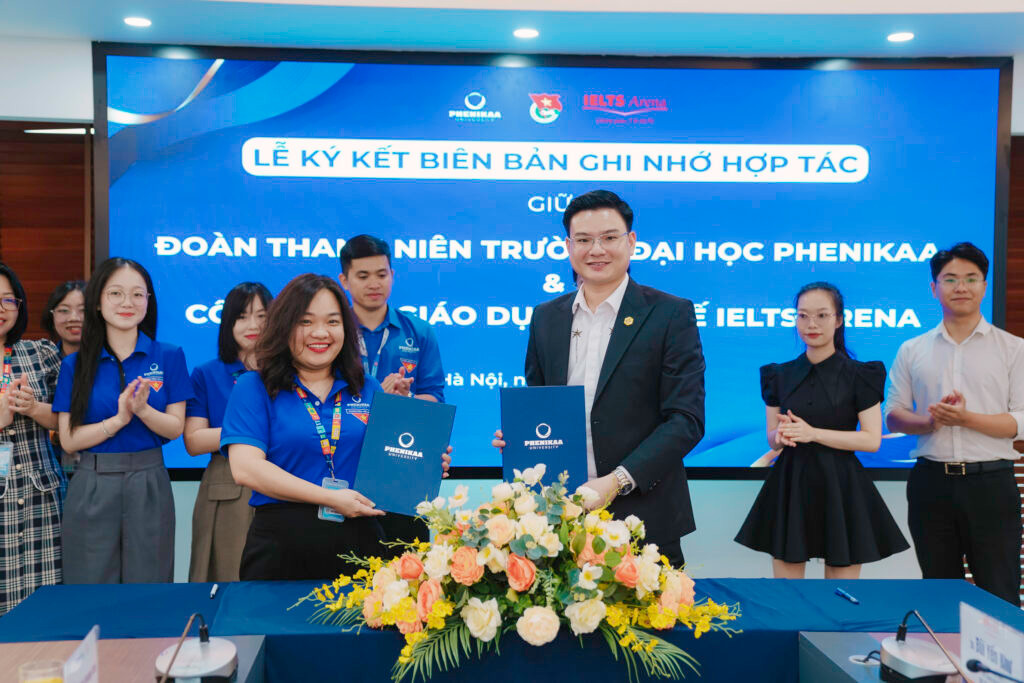 IELTS Arena chính thức ký kết Biên bản ghi nhớ hợp tác với Đoàn thanh niên Trường Đại học Phenikaa (Ảnh: Đoàn thanh niên Trường Đại học Phenikaa) IELTS Arena chính thức ký kết Biên bản ghi nhớ hợp tác với Đoàn thanh niên Trường Đại học Phenikaa (Ảnh: Đoàn thanh niên Trường Đại học Phenikaa)