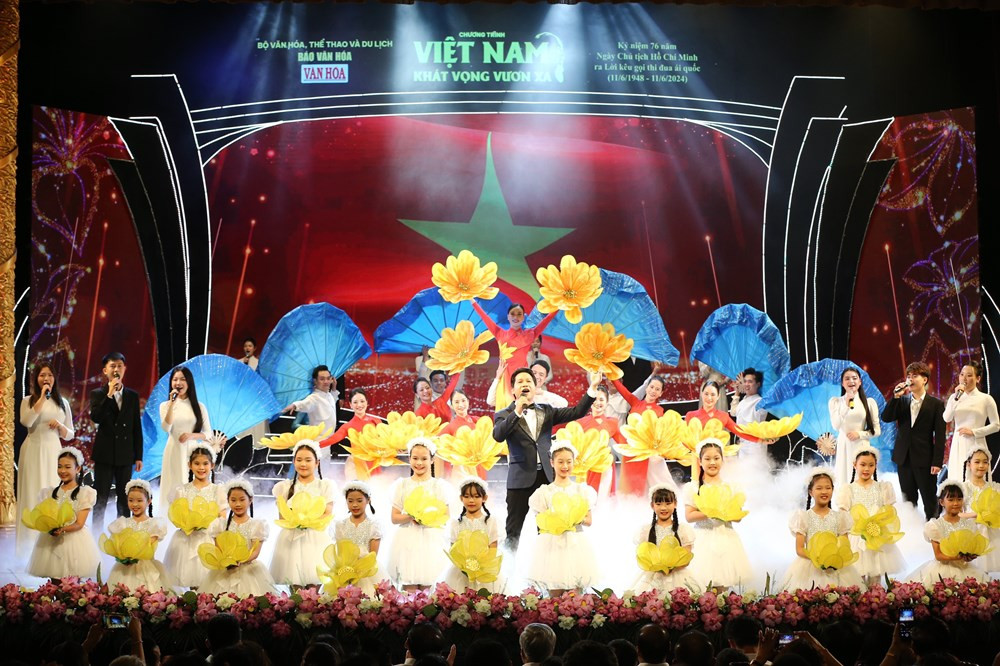 Các tiết mục nghệ thuật trong chương trình