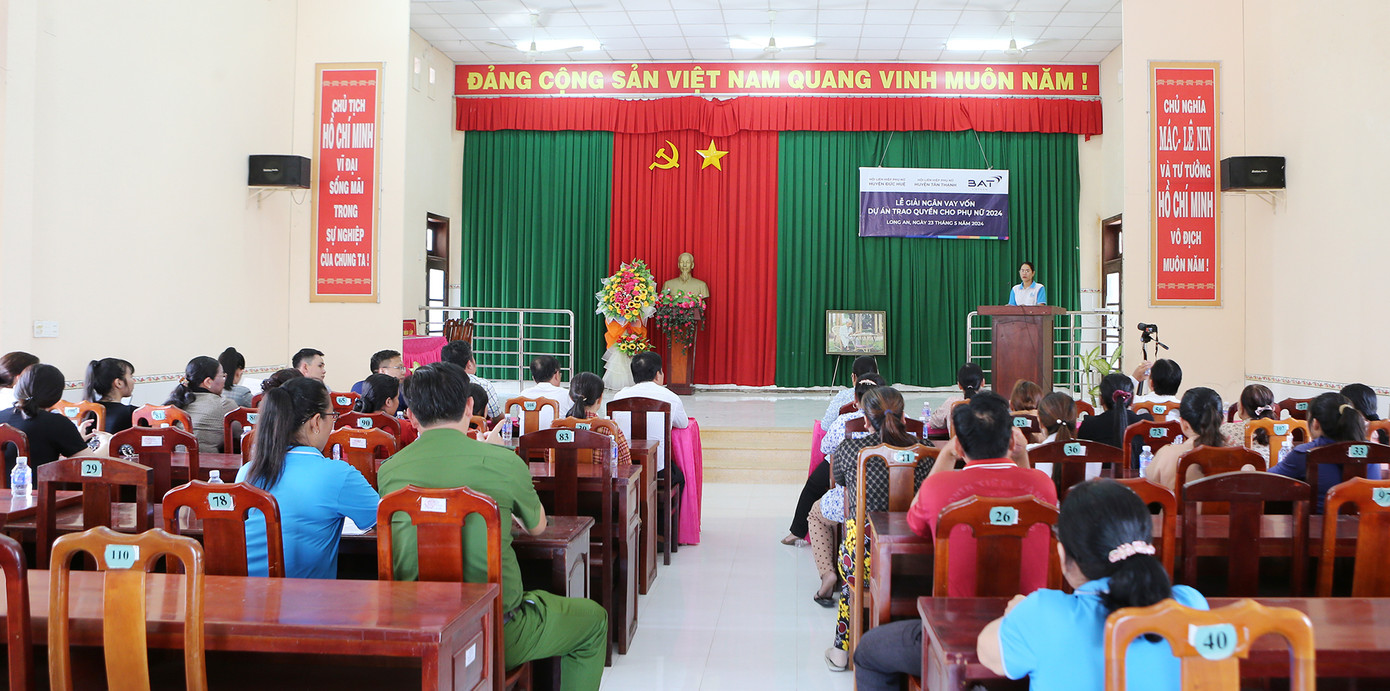 Chương trình “Trao quyền cho phụ nữ” năm 2024 tiếp tục triển khai mở rộng.