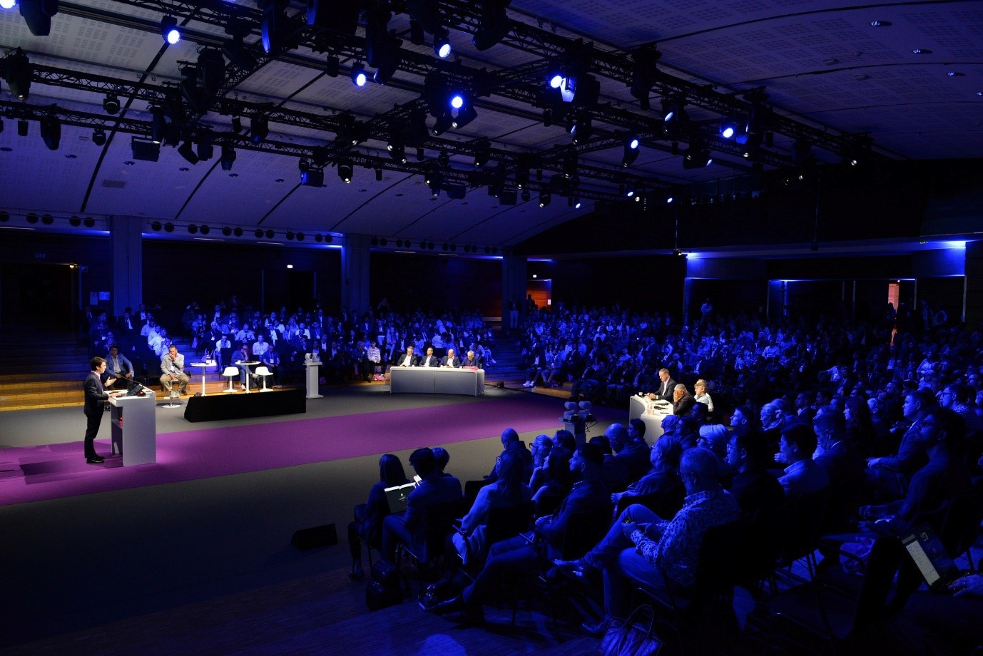 LINNC PARIS là Hội nghị Can thiệp thần kinh thường niên, dành cho bác sĩ chuyên ngành can thiệp thần kinh trên toàn cầu