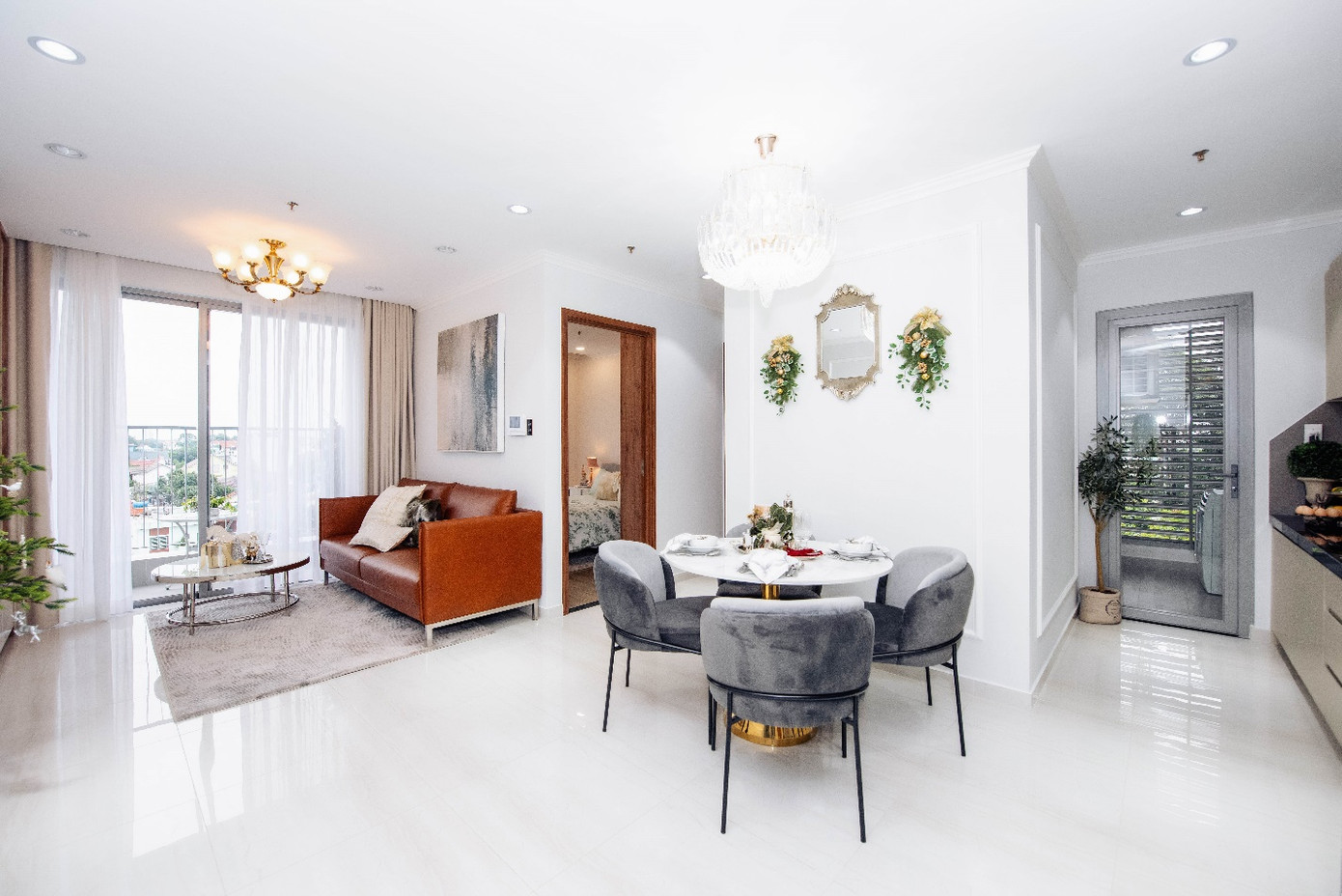 Cận cảnh trang thiết bị nội thất chất lượng sẽ được “trao tay” khách hàng.