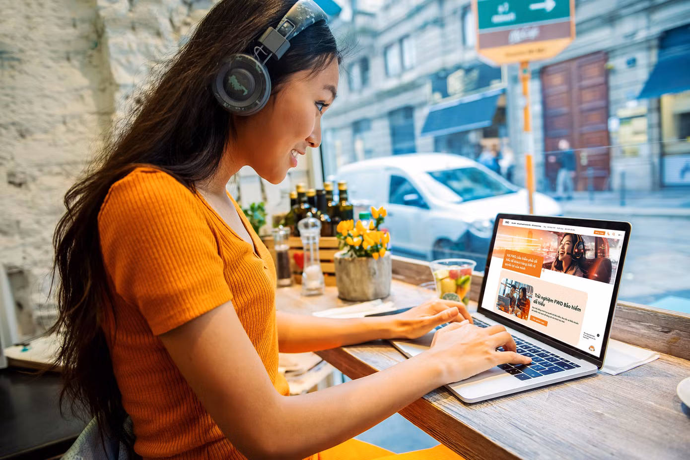 Tính năng chú thích thuật ngữ bảo hiểm tức thời trực tuyến của FWD là một trong những cải tiến tạo tiếng vang trong thời gian gần đây.