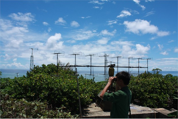 Các chiến sĩ trẻ đang làm nhiệm vụ