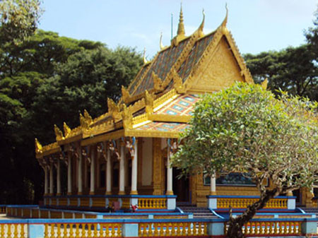 Dư luận mong mỏi cảnh quan xung quanh di tích chùa Dơi được giữ gìn