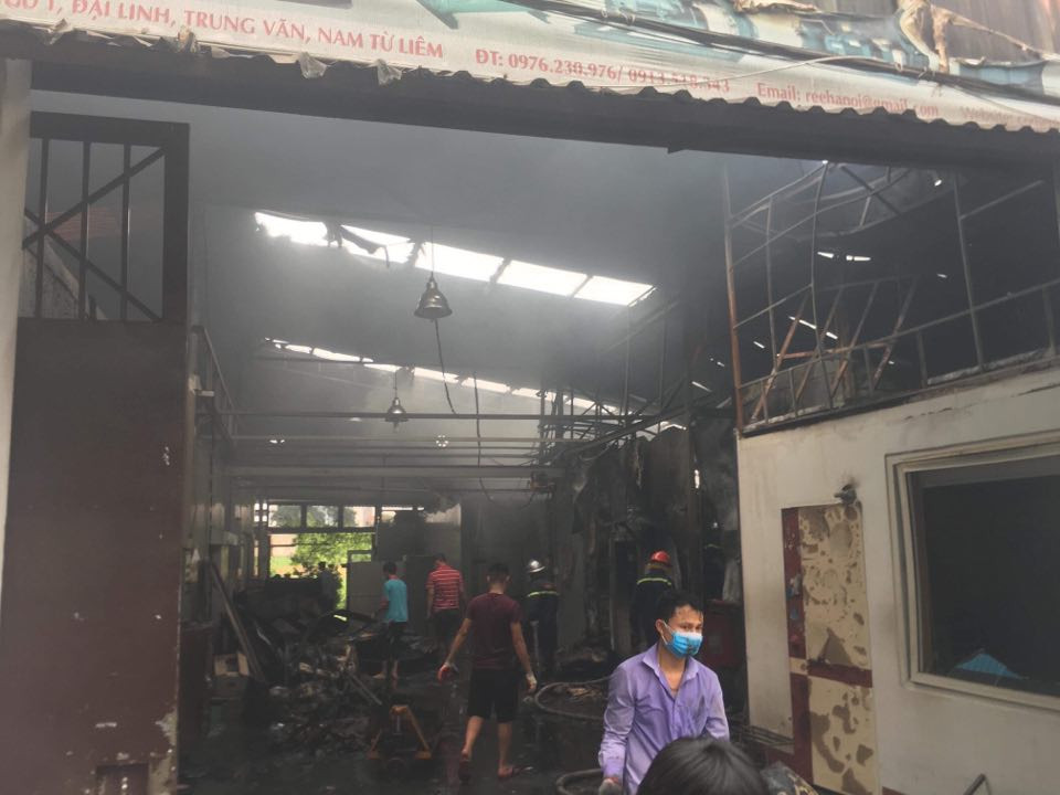 Rớt nước mắt cảnh thi thể 3 mẹ con ôm nhau trong vụ cháy 8 người chết, mất tích ảnh 3 Rớt nước mắt cảnh thi thể 3 mẹ con ôm nhau trong vụ cháy 8 người chết, mất tích ảnh 3