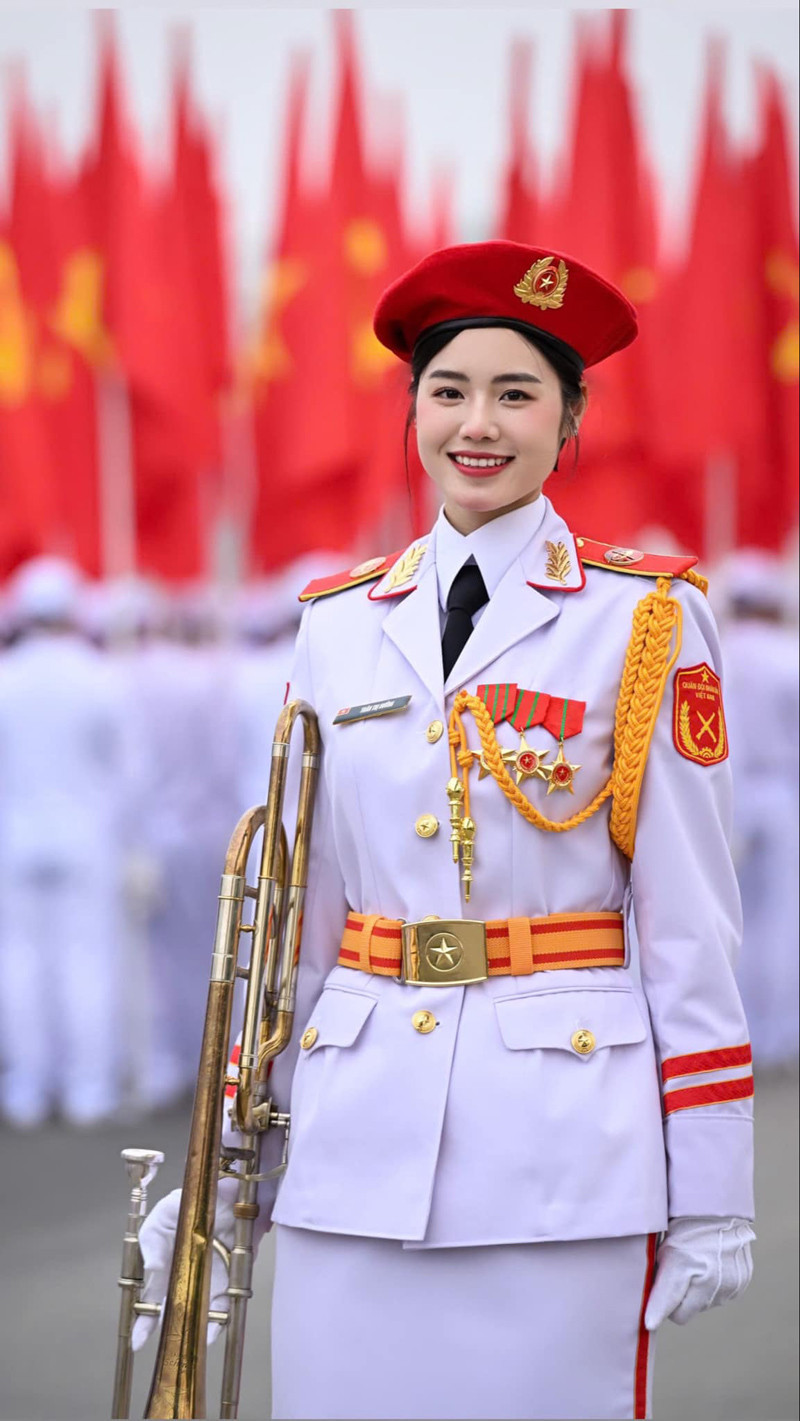 Hình ảnh rạng rỡ của Hưởng tại buổi tập luyện. Hình ảnh rạng rỡ của Hưởng tại buổi tập luyện.