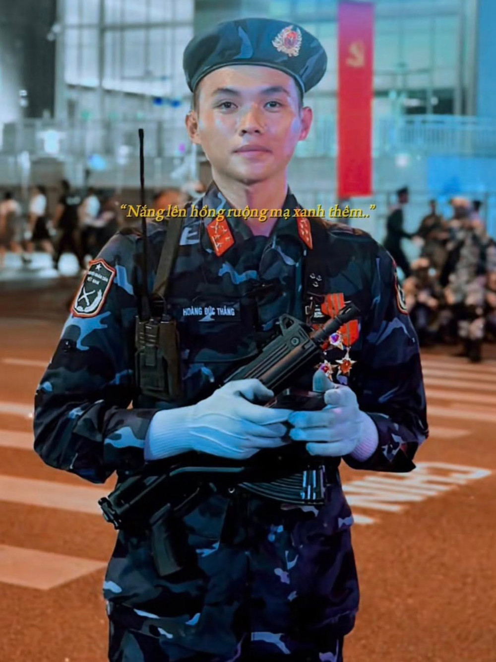 Hình ảnh Đức Thắng tại buổi tập diễu binh Hình ảnh Đức Thắng tại buổi tập diễu binh