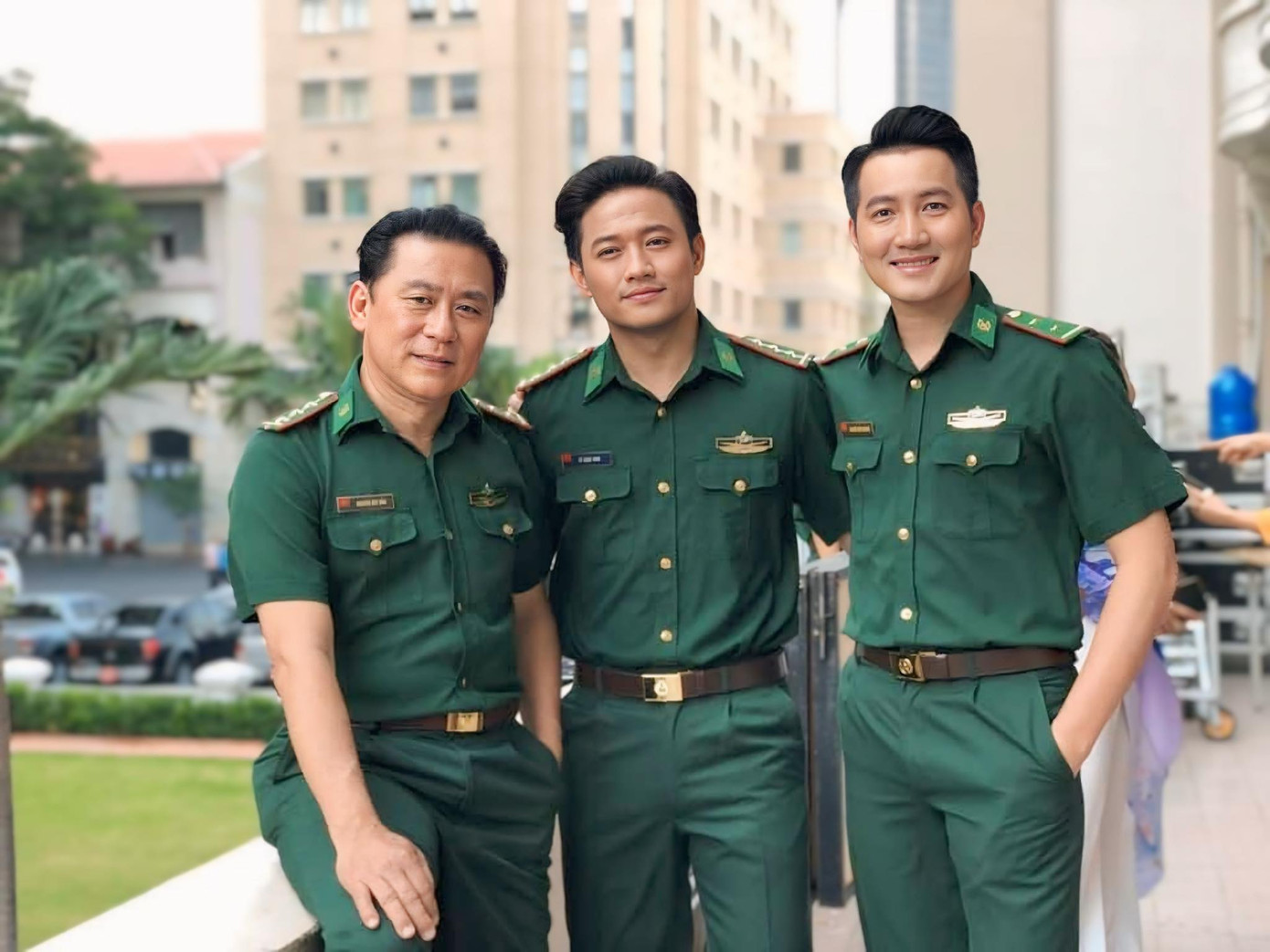 Ca sĩ Nguyễn Phi Hùng chia sẻ hình ảnh bên Quý Bình.