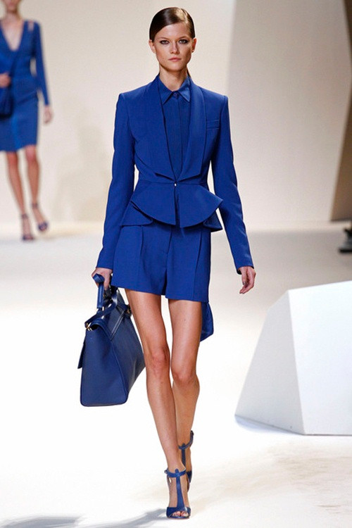 BST Elie Saab Xuân Hè 2013 ngập tràn sắc xanh quý phái