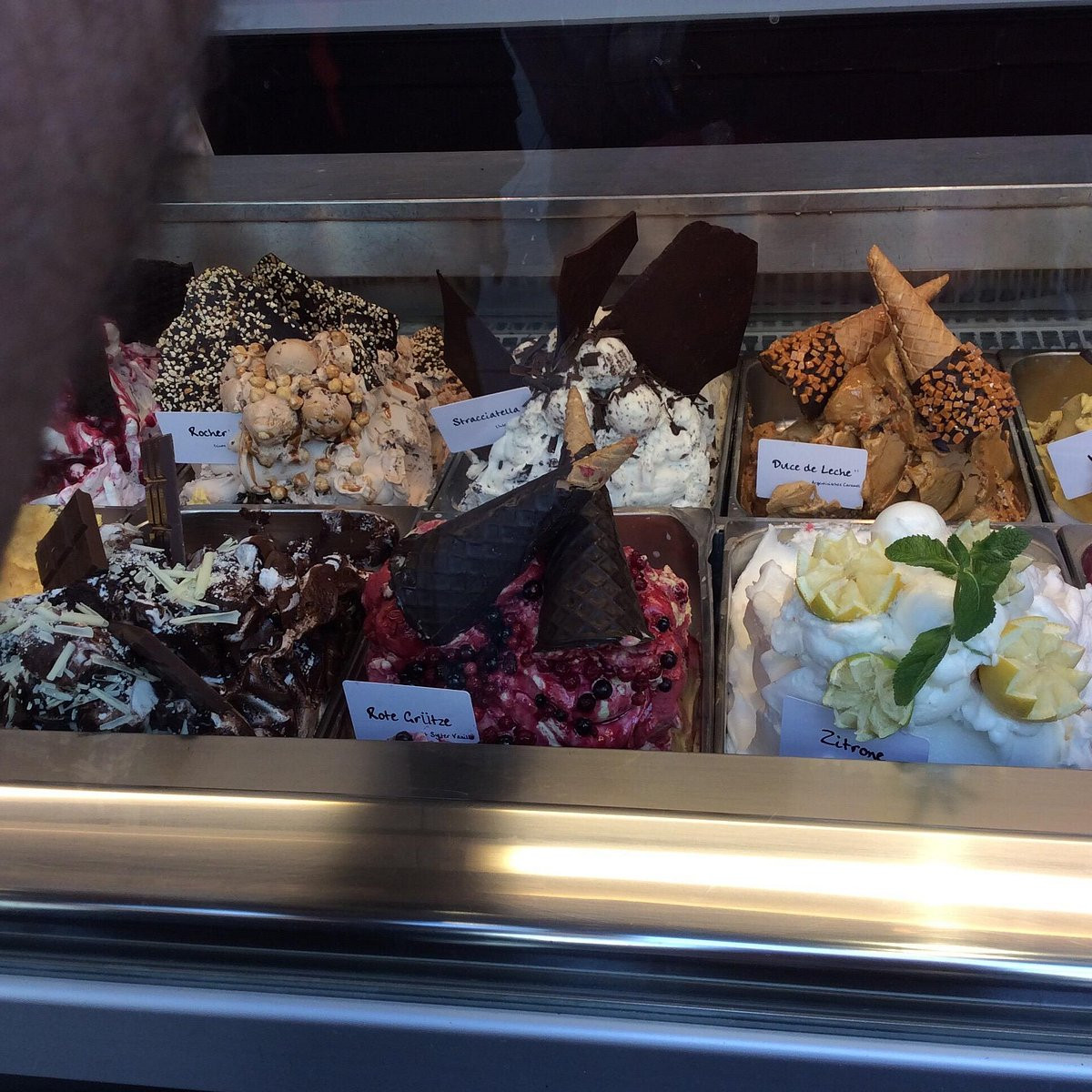 Đồ ăn tại công viên được du khách đánh giá cao. (Nguồn ảnh: Tripadvisor)