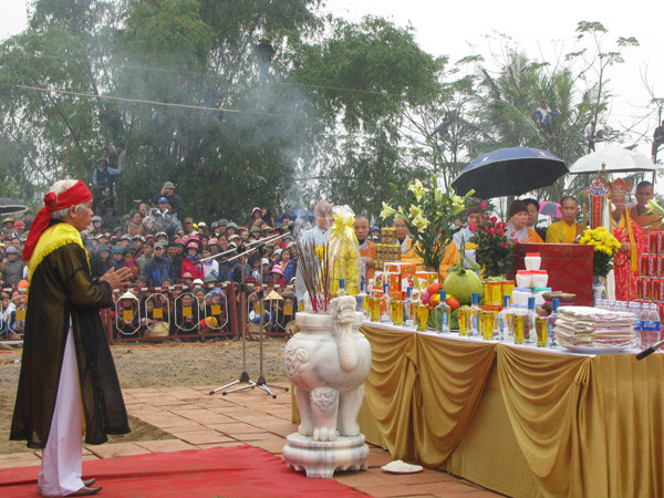 Chùm ảnh của Hoàng Lam