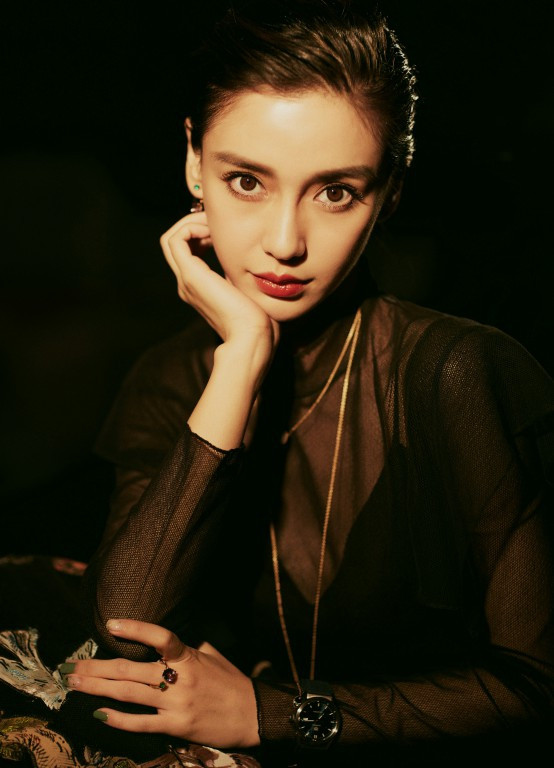 ‘Gái một con’ Angelababy sang chảnh yêu kiều ảnh 4