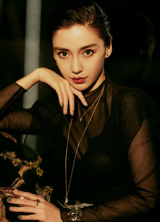 ‘Gái một con’ Angelababy sang chảnh yêu kiều ảnh 3