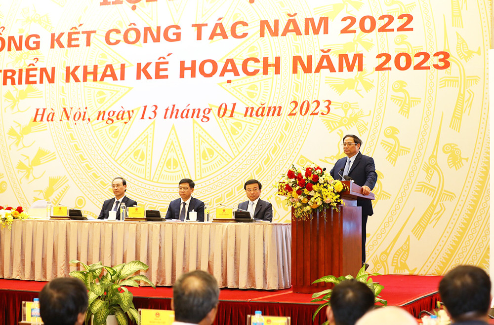 Thủ tướng Phạm Minh Chính yêu cầu Bộ GTVT đẩy mạnh phân cấp, phân quyền, kể cả với lĩnh vực đăng kiểm (Ảnh: Huy Hùng).