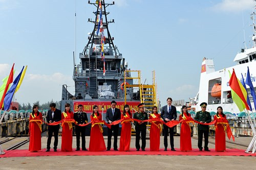 Bộ đội Biên phòng tiếp nhận 2 tàu tuần tra cao tốc tối tân ảnh 1