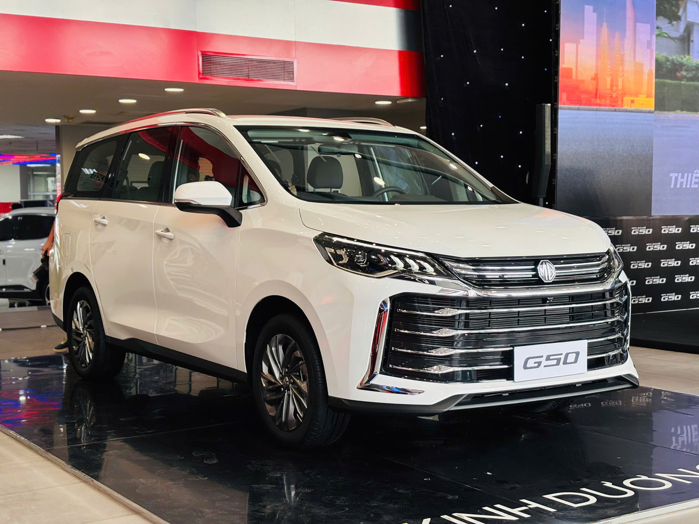 Ngoại thất G50 mang kiểu dáng hình hộp.