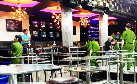 Vũ trường 'trá hình' quán bar xảy ra nhiều vụ ẩu đả nghiêm trọng ảnh 1