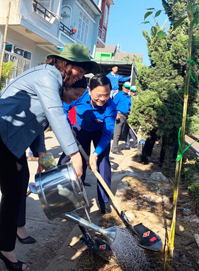 Tháng Thanh niên với nỗ lực xóa điểm đen về môi trường ảnh 2