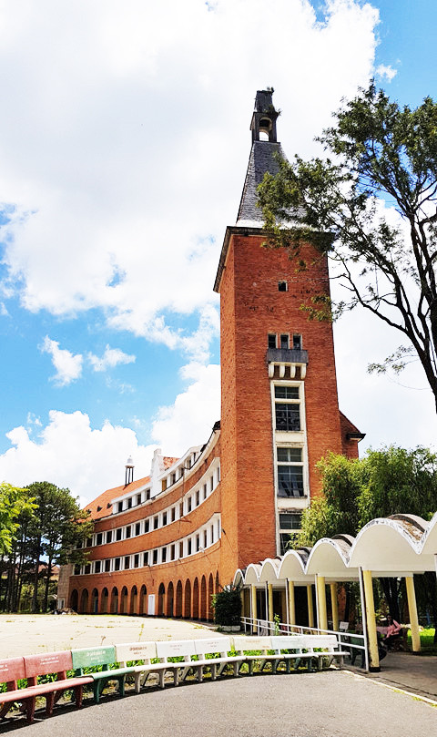 Tôn tạo kiến trúc độc đáo trường Cao đẳng Sư phạm Đà Lạt ảnh 1