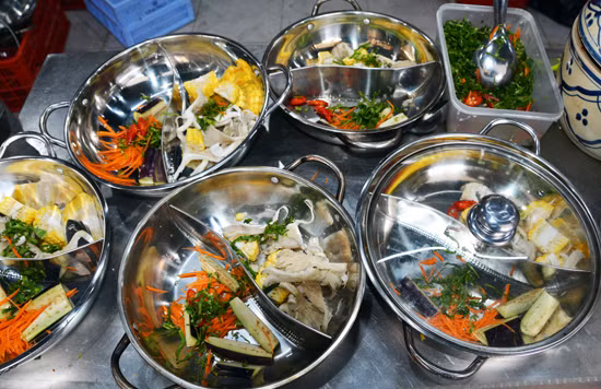 Chiêu đãi buffet chay cho hàng ngàn du khách tại Đà Lạt ảnh 3
