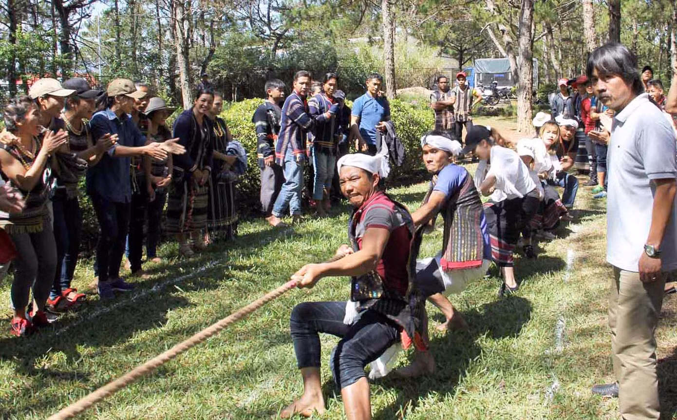 Mãn nhãn ngày hội Văn hóa các dân tộc thiểu số Nam Tây Nguyên ảnh 4