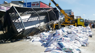 Xe tải gây tai nạn liên hoàn ở Lâm Đồng, 6 người chết ảnh 3