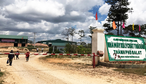 Phát hiện nhà máy xử lý rác chôn lấp trái phép 40.000 tấn rác “sống” ảnh 3