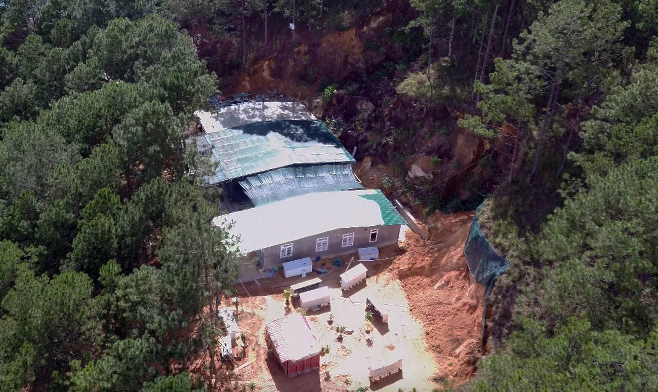 Phát hiện cả chục căn nhà không phép 'mọc' giữa rừng thông Đà Lạt ảnh 1