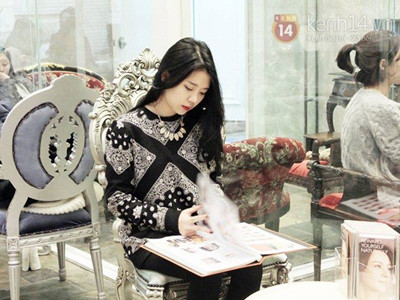 Khi trào lưu phẫu thuật thẩm mỹ lên ngôi, đặc biệt là tại Hàn Quốc, do cảm thấy khuôn mặt của mình hơi 