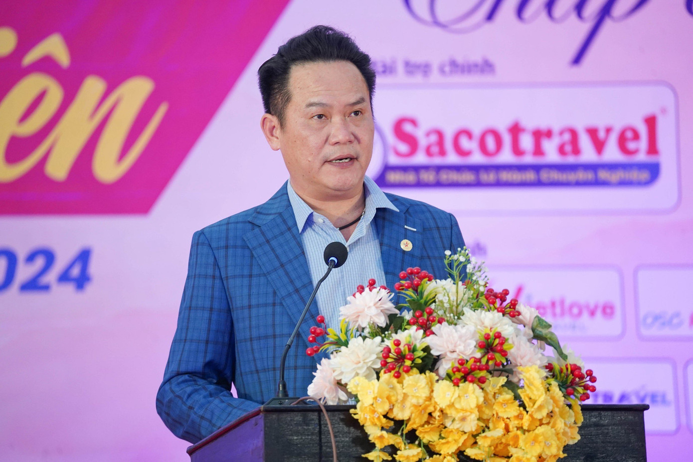 Anh Đặng Hồng Anh - Phó Chủ tịch Hội LHTN Việt Nam, Chủ tịch Hội Doanh nhân trẻ Việt Nam phát biểu tại chương trình. Ảnh: Hội DNT Việt Nam