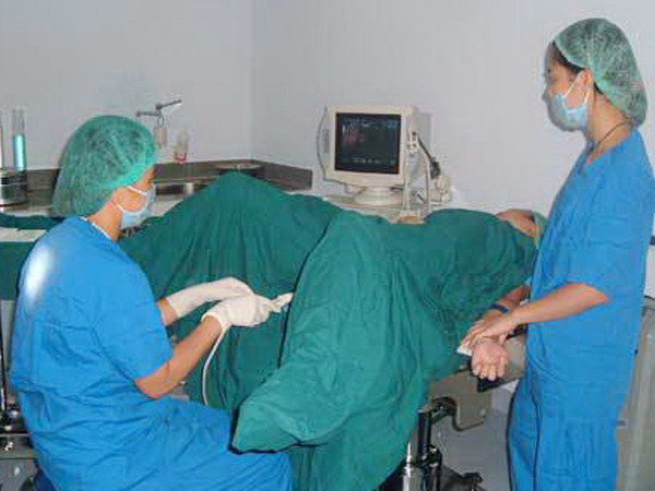 Chỉ 10% phụ nữ trên 40 tuổi may mắn có thai bằng thụ tinh trong ống nghiệm Ảnh: L.N . Chỉ 10% phụ nữ trên 40 tuổi may mắn có thai bằng thụ tinh trong ống nghiệm Ảnh: L.N