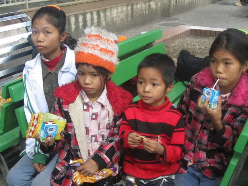 Bốn người con anh Siều 