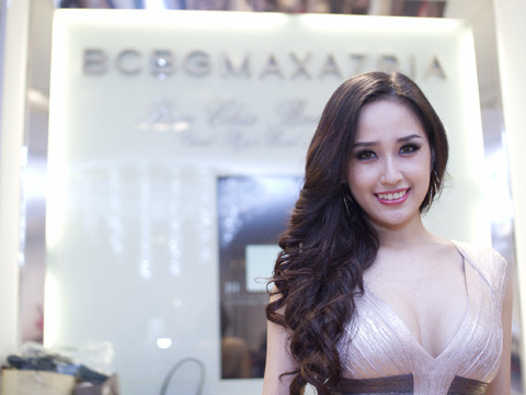 Dịp cuối tuần trước, Mai Phương Thúy tới tham dự sự kiện ra mắt của một thương hiệu thời trang