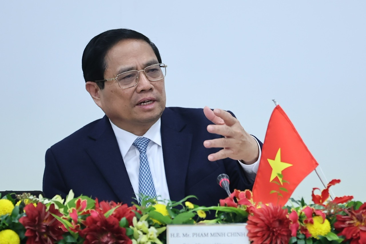 Thủ tướng Phạm Minh Chính phát biểu tại tọa đàm. Ảnh NB