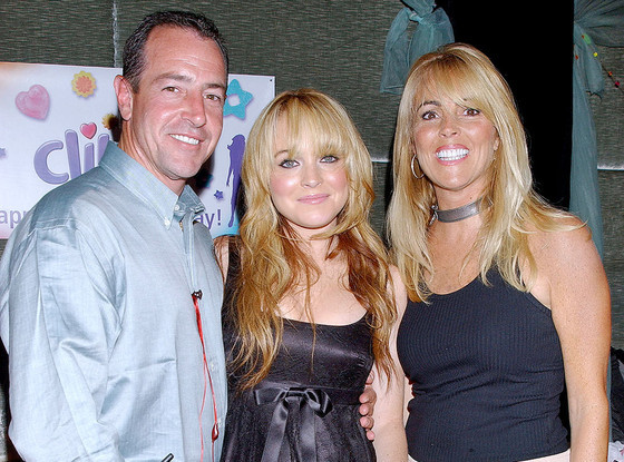 Lindsay Lohan cùng gia đình.