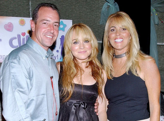 Lindsay Lohan cùng gia đình.