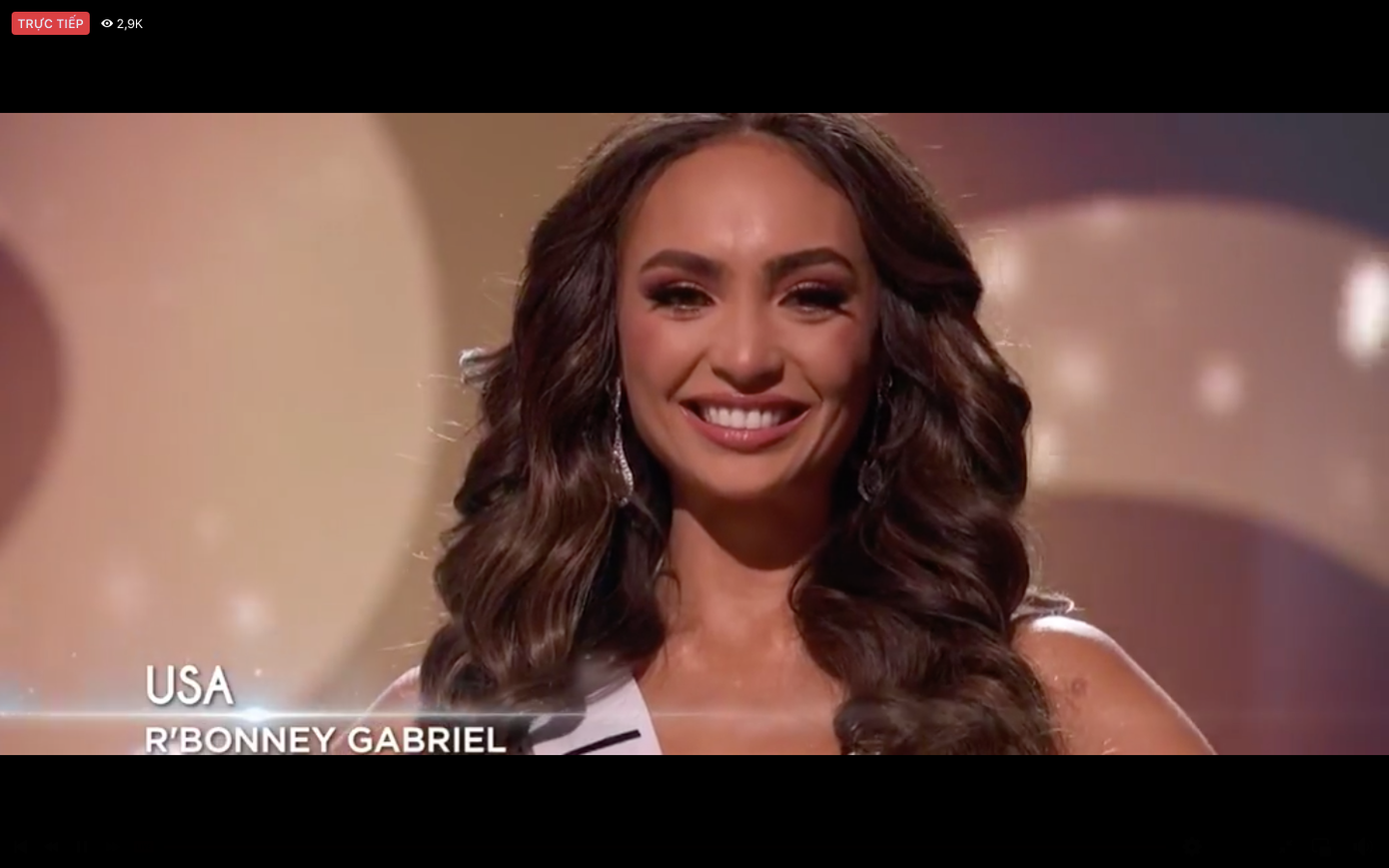 Các thí sinh được gọi tên vào top 16.