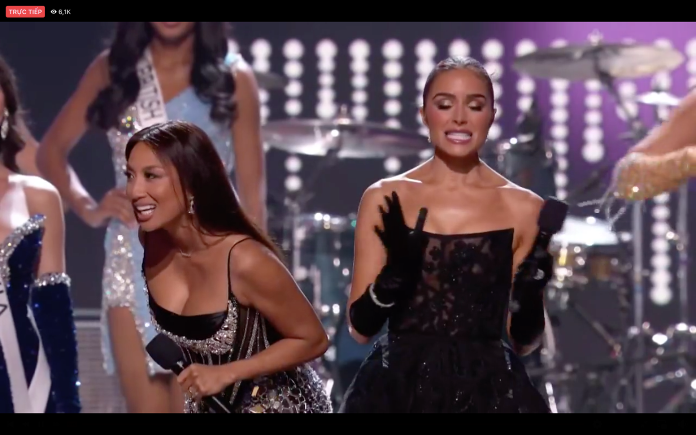 Hai MC của đêm chung kết: Jeannie Mai và cựu Hoa hậu Hoàn vũ 2012 Olivia Culpo.