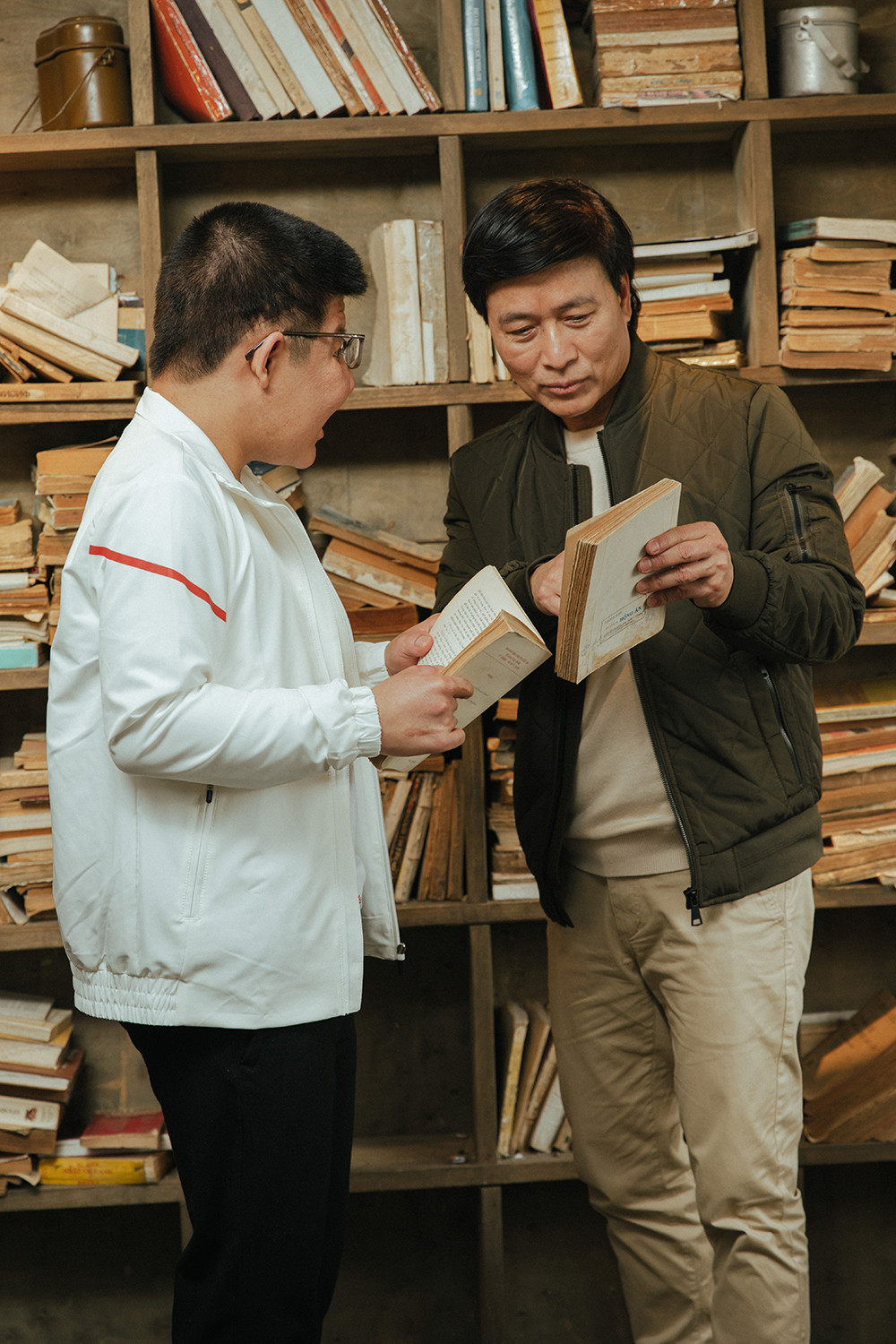 Bên cạnh việc kiên trì chữa bệnh cho con trai, Quốc Tuấn còn nuôi dưỡng tâm hồn yêu âm nhạc của bé Bôm. Nhờ sự dìu dắt của bố, bé Bôm hiện theo học hệ trung cấp 7 năm, chuyên ngành Piano Jazz, Khoa nhạc Jazz tại Học viện Âm nhạc Quốc gia Việt Nam.