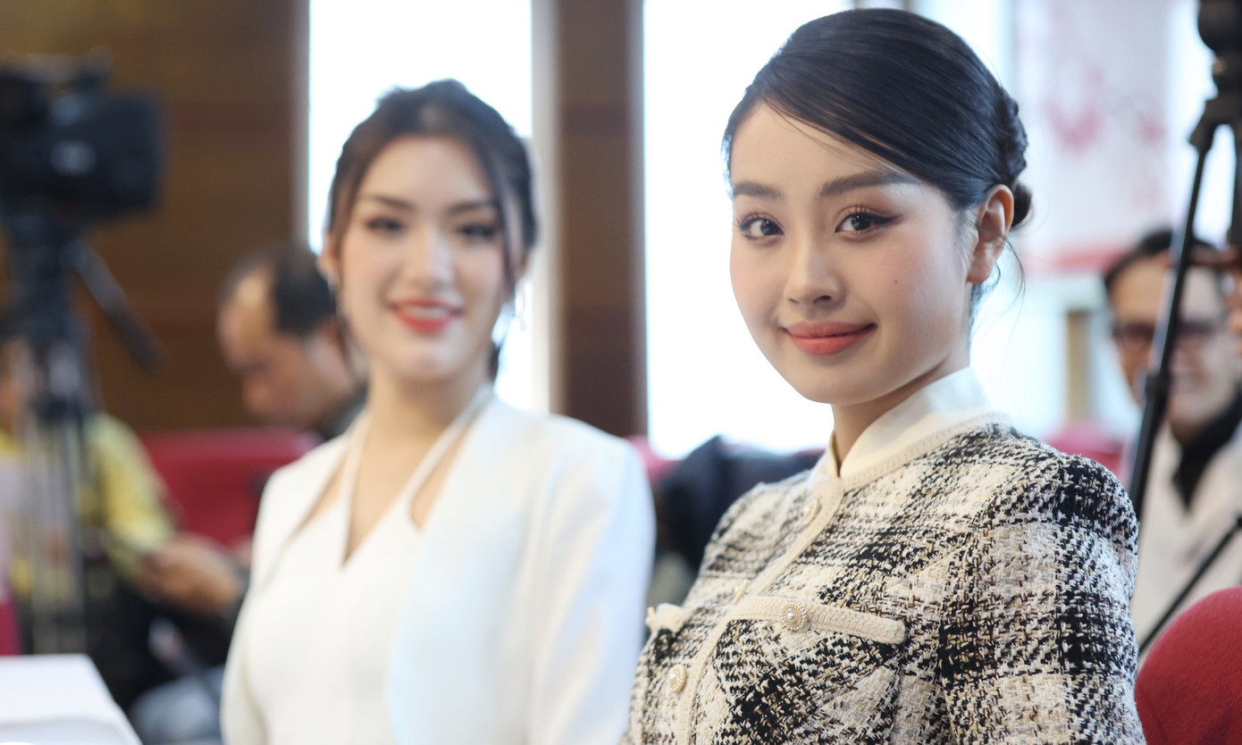 Xuất hiện tại buổi họp báo, người đẹp top 10 Hoa hậu Việt Nam 2022 Phạm Giáng My gây ấn tượng với gương mặt ngọt ngào, trong sáng.